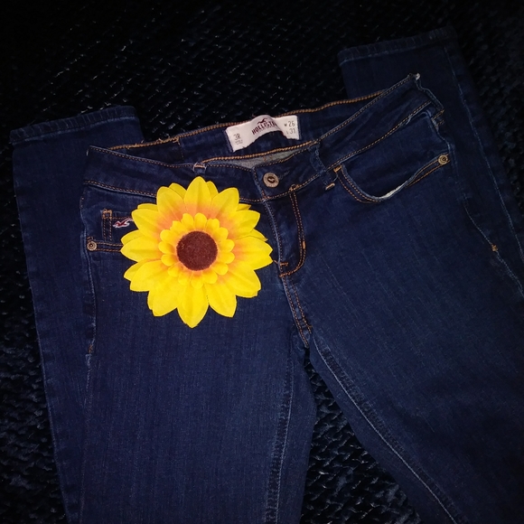 Hollister Super Skinny jeans - Picture 7 of 8